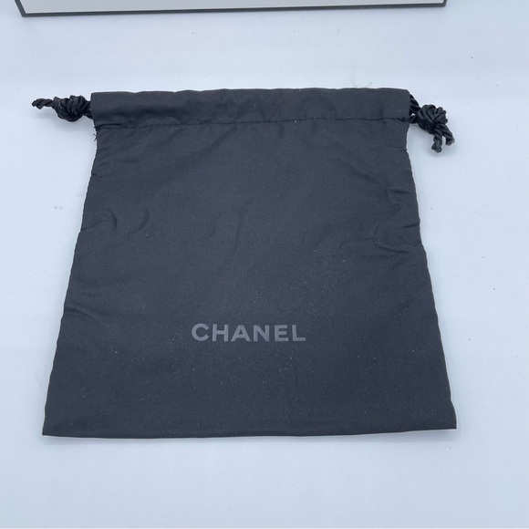 Chanel Box Set OS Black/White - Picture 6 of 15